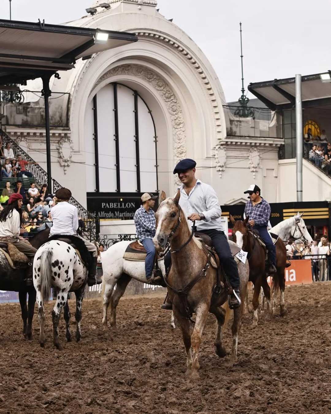 En este momento estás viendo La Rural cuestiona las decisiones de su vicepresidente Marcos Pereda  en la gestión fallida de sus sistemas informáticos
